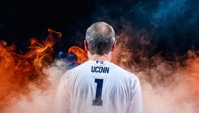 UConn's Dan Hurley hears boos after Final Four win over Illinois